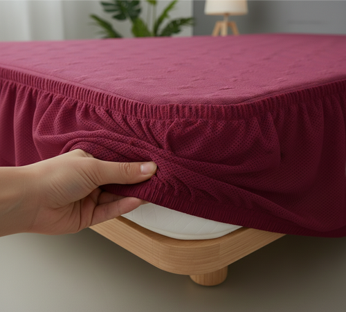 WATERPROOF MATTRESS  PROTECTOR